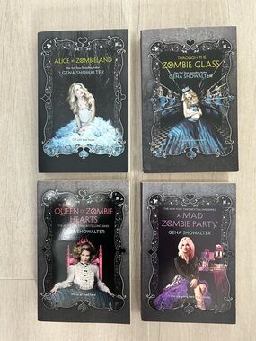 The White Rabbit Chronicles 4 Books Gena Showalter Paperback Alice Zombie 📕📗📘📙